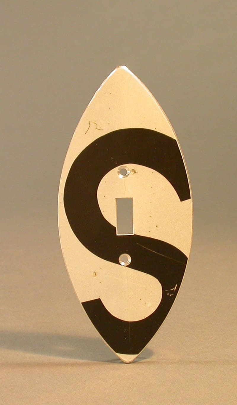 D.P.W.Lightswitch Plate